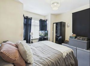 Flat One Bedroom- click for photo gallery